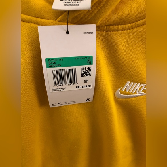 Boys xl Yellow Nike pullover hoodie brand new tag still on - Picture 3 of 3